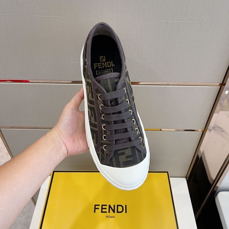 Fendi Low Shoes